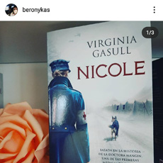 Reseña de Nicole por la Bookgrammer Beronykas