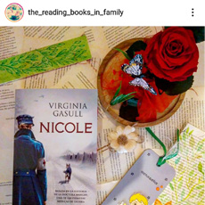 Reseña de Nicole en el Blog The Reading Books in Family